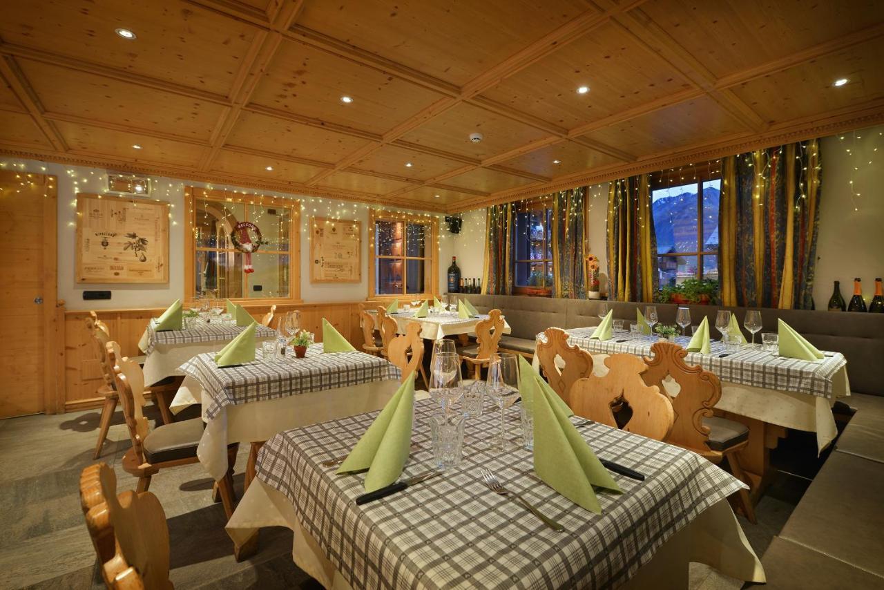 Hotel San Giovanni Livigno Kültér fotó