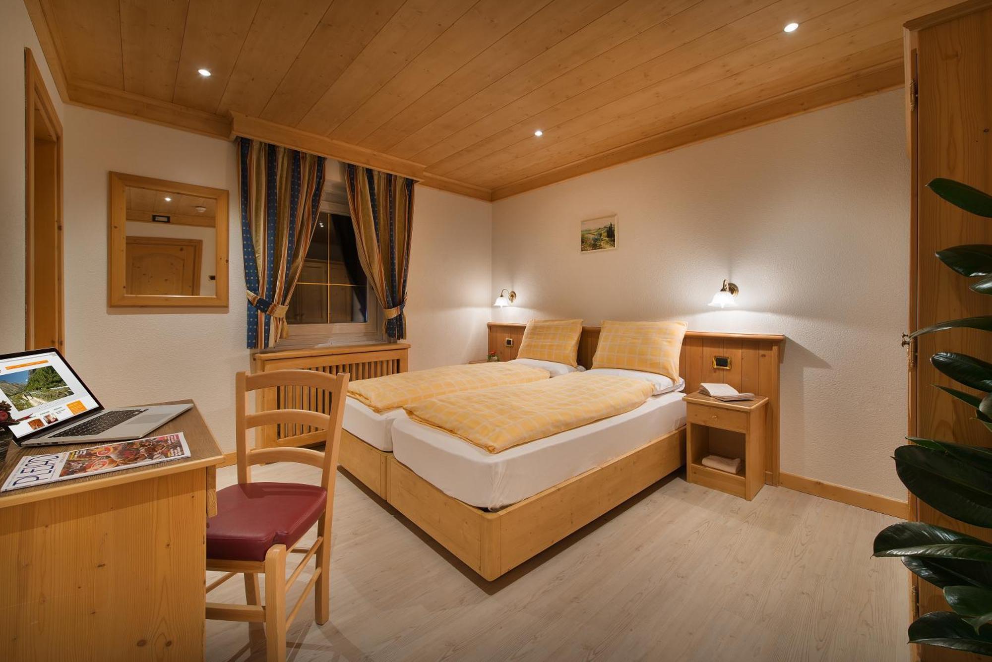 Hotel San Giovanni Livigno Szoba fotó